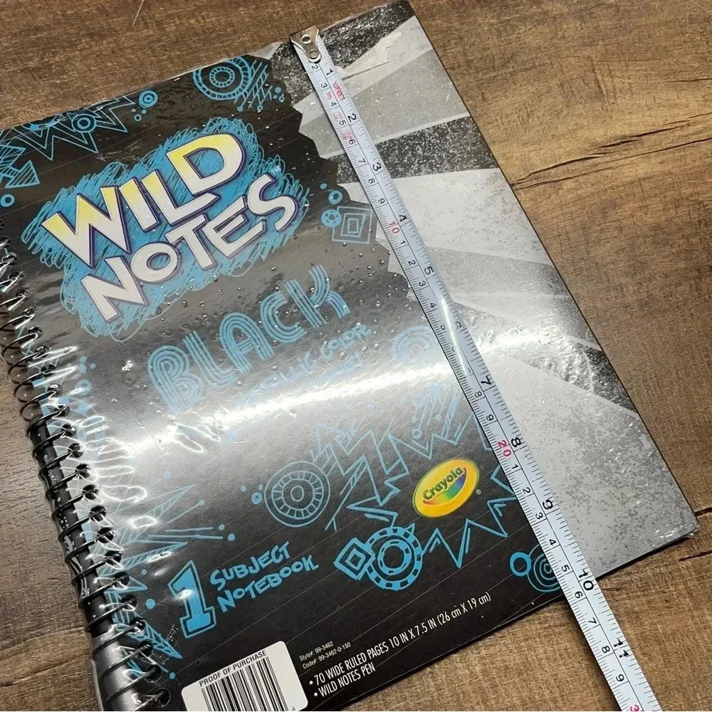 NEW Crayola Wild Notes Black 1 Subject Notebook Silver Metalic Marker Super Rare - Picture 7 of 7